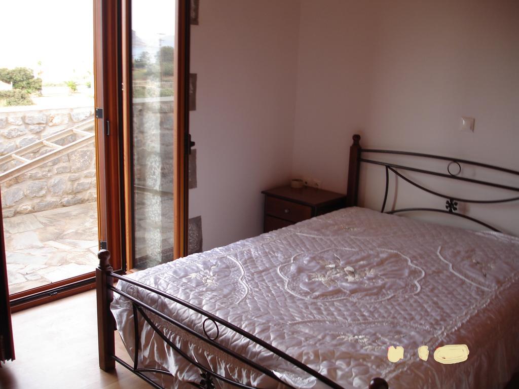 Xifias Stonehouse Villa Monemvasía Екстериор снимка